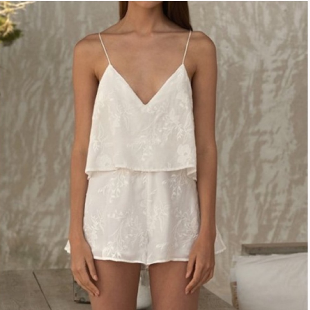The Jetset Diaries Monta Vista Embroidered Cotton Romper Size L